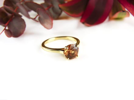 ring in geel goud gezet met citrien