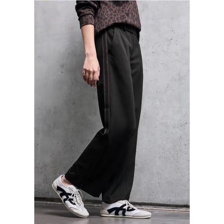 Broek met galonstrepen