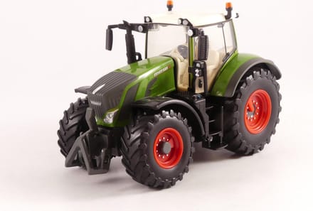 Fendt 828 Vario trekker 1:32