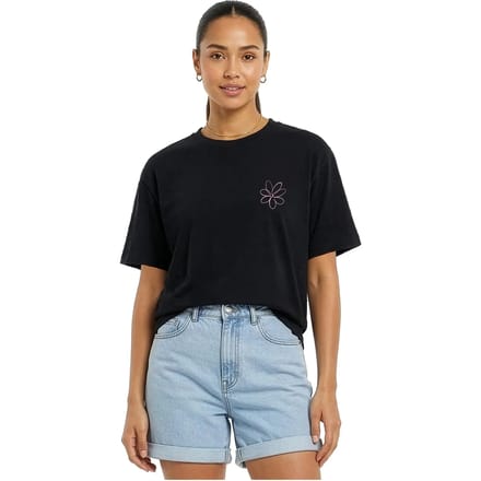 Urban Classics - Here For Matcha Loose Dames Tshirt - S - Zwart