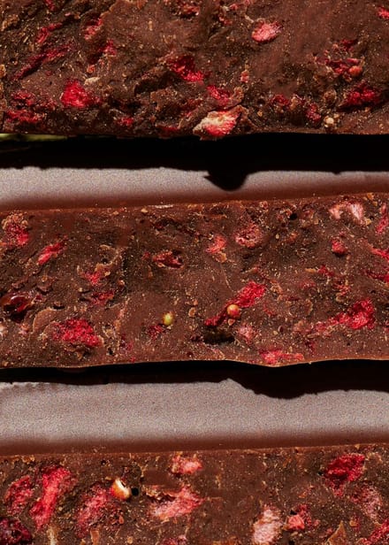 KoRo | Bio vegan chocoladereep met bessen 12 x 50 g