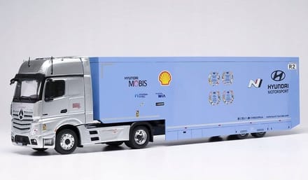 Mercedes-Benz Actros MP4 (WRC Rally Transporter) - 1:43 - IXO Models
