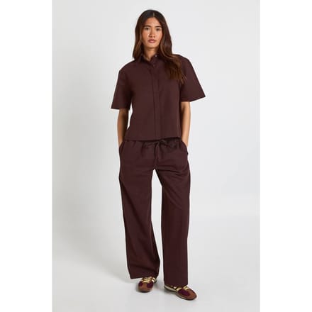 boohoo Dames Chambray Trekkoord Wijde Pijpen Broek | Chocoladebruin | Maat: 36
