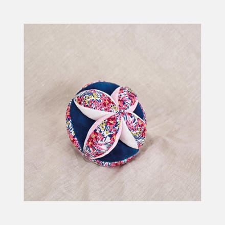 Doudou et Compagnie - Sensorische Bal Hertje - Bohaime - Roze - 15 cm - 0m+