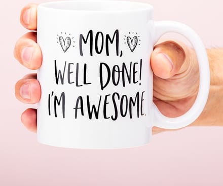 Mok Mom, Well Done! I'M Awesome van Ditverzinjeniet.nl