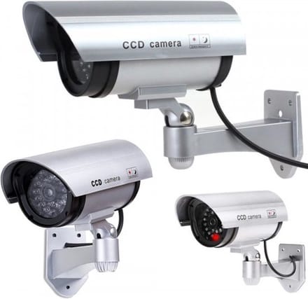 Dummy Camera - Beveiligingscamera - Met Rood Knipperend Lampje - Voor Binnen En Buiten - Dummy Bewakingscamera
