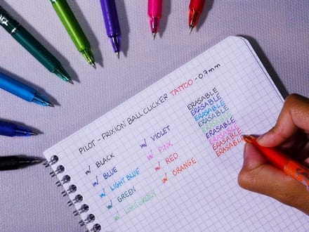 Uitwisbare Rollerball Pen 0.7mm Rood - Friktie Pen met Gum