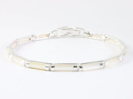 Zilveren armband met parelmoer