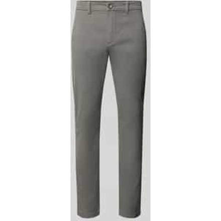 Chino met Steekzakken