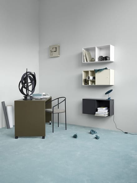 Montana Montana Mini 1002 Wandmodule met drie vakken - Anthracite