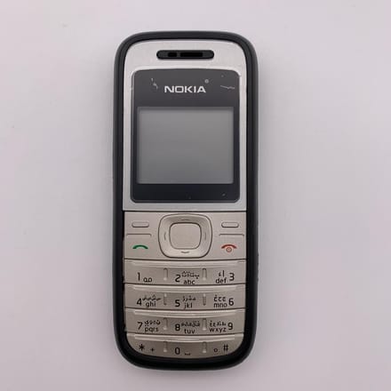Gereviseerde Originele Nokia 1200 Mobiele Telefoon Met 1 SIM Simple Set zwart