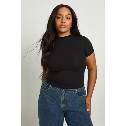 boohoo Dames Plus korte mouw longline getailleerde top | Zwart | Maat: 44