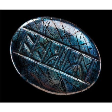 Weta Workshop The Hobbit - Prop Replica Kili's Rune Stone Ornament - Multicolours