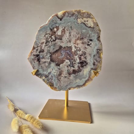 Roze Amethist Schijf op Standaard 4kg | XXL Druzy Crystal Decor & Edelsteen Display