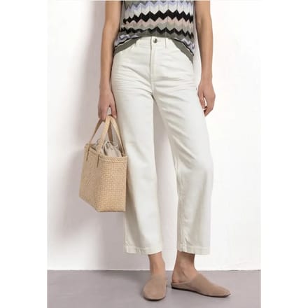 7/8 High Waist Wide Legs jeans in Loose Fit
