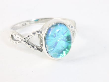 Fijne opengewerkte zilveren ring met blauwe opaal - maat 15.5