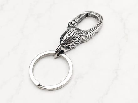 Mei's - Viking Raven Locked - sleutelhanger - raaf - RVS zilver - One size