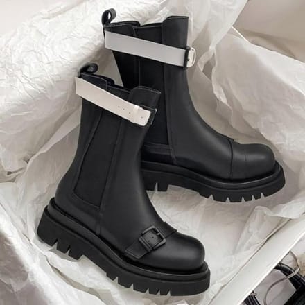 Nieuwe Dames Platte Enkel Chelsea Boots Vrouwen Britse Stijl Instapper Gespwikkel Solid Leren Schoenen Dames Mode Schoeisel 35 zwart