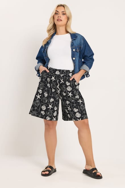 Yours Zwarte Getextureerde Shorts Met Schelpenprint Size 54-56