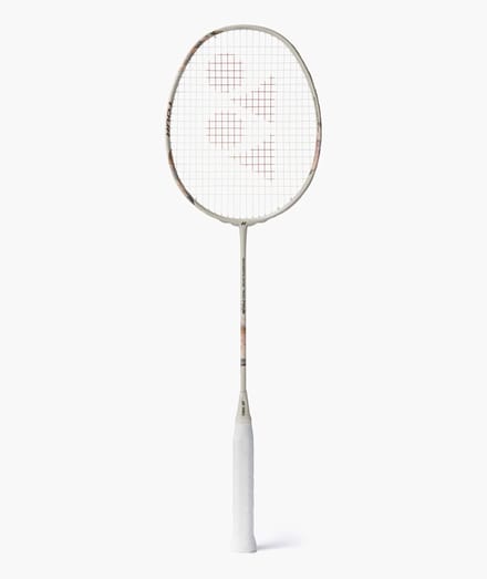 Yonex Nanoflare 700 Tour Limited Edition badmintonracket - licht bruin