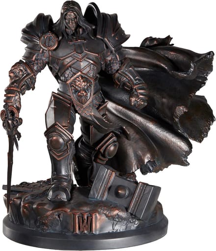 Blizzard - World of Warcraft III - Prince Arthas 25 cm - Figuur