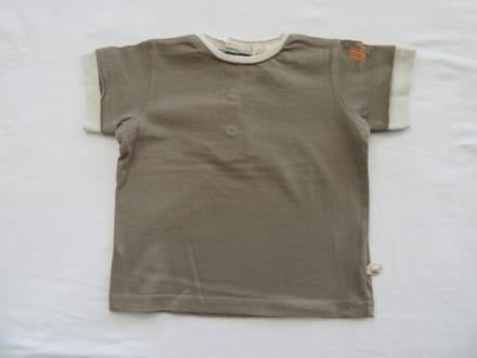 noukie's , jongens ,t-shirt korte mouw , kaki , 18 maand 86
