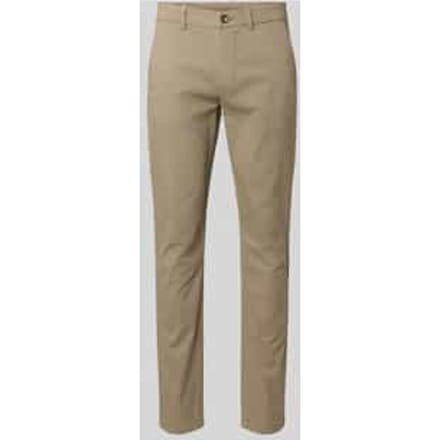 Chino met Steekzakken