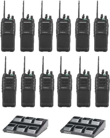 Set van 12 Kenwood TK-3701D IP55 Portofoon met 2 multiladers