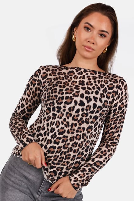 Getdrezzed Top - Maat: S - Transparante boothals top met cashmere leopard