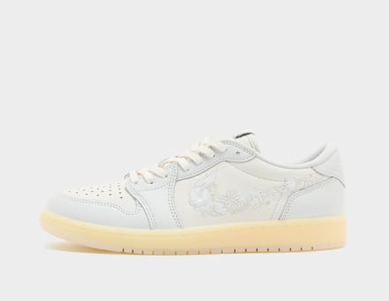 Jordan 1 Retro Low OG Rabbit Floral Swoosh - Maat 42.5