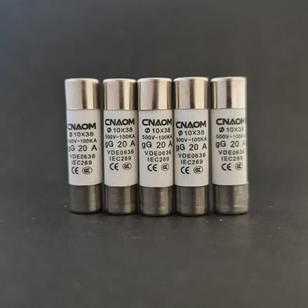 R015 10x38 Keramische Buiszekering - 20A - 10x38mm 5stuks