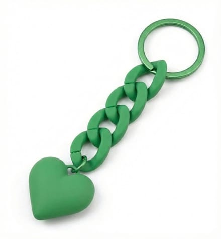 Groene hart sleutelhanger unisex met grove schakel ketting en hart hanger – effen design keychain compact formaat