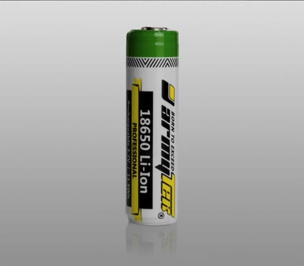 Out-Life - 18650 Li-Ion 3200 mAh 3,7 V batterij / beschermd / oplaadbaar