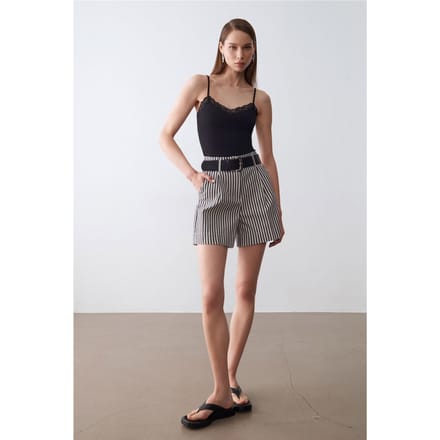 Slim Fit Mouwloze V-hals Cami Blouse