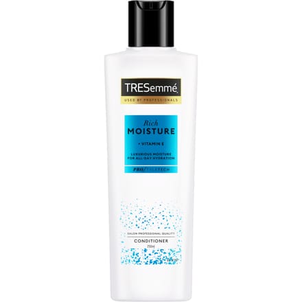Tresemm&eacute; Rich Moisture Conditioner 250 ml