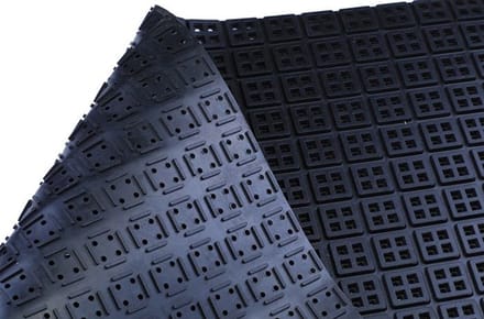 Rubbermat vierkant motief - 100x150 cm - 10 mm