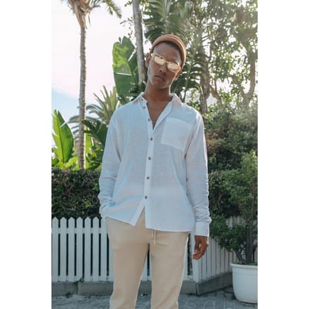 Colourful Rebel  - Maat L - Caleb Shirt
