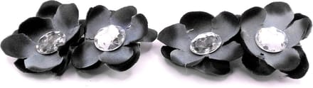 2 roosjes klein met duckklem zwart-grijs met diamant 2x