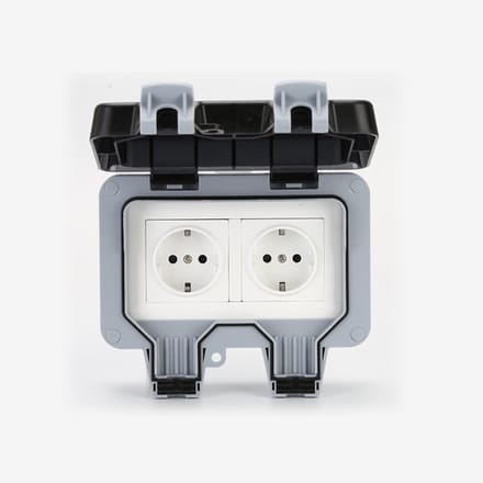 Buitenwandcontactdoos met deksel IP66 - met dubbele stopcontacten