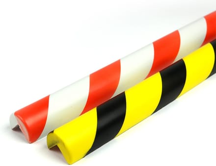 PU Stootrand Hoekprofiel Model 1 – Wit & Rood
