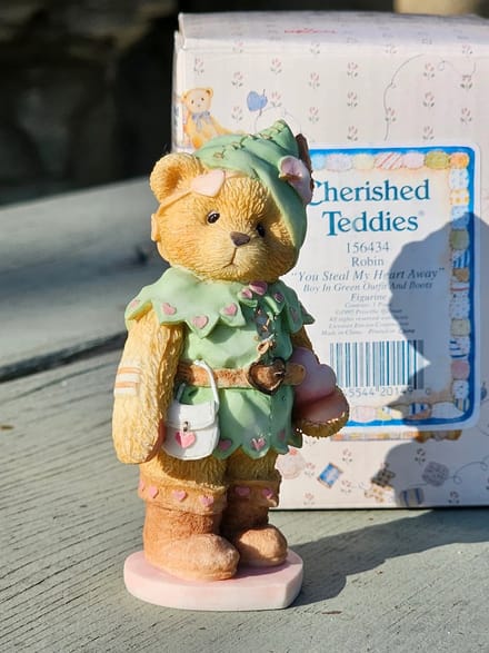 Cherished Teddies: Robin