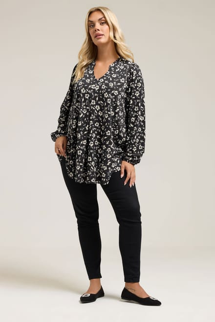Yours Zwarte Top Met Bloemenplooien Aan De Voorkant Size 44