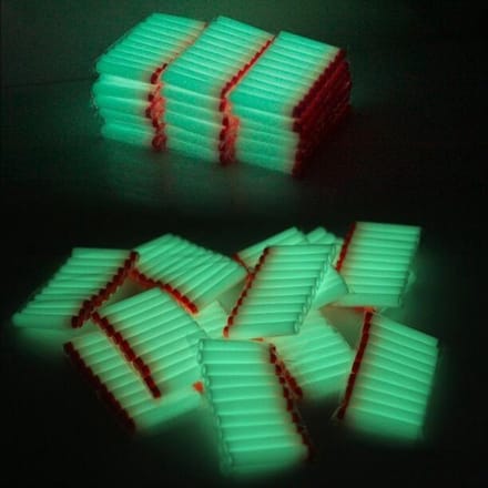50 glow in the dark - voor Blaster Guns - dart - pijl - darts
