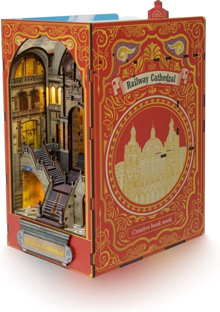 Bouwpakket Boekensteun Booknook Railway Cathedral met licht sensor- MDF