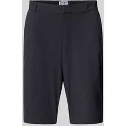 Korte regular fit broek met steekzakken