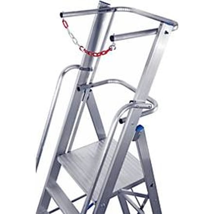 Aluminium trapladder, met groot platform, met veiligheidsbeugel en ketting, 6 treden