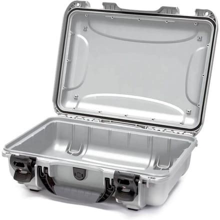 Cameratas Nanuk 923
