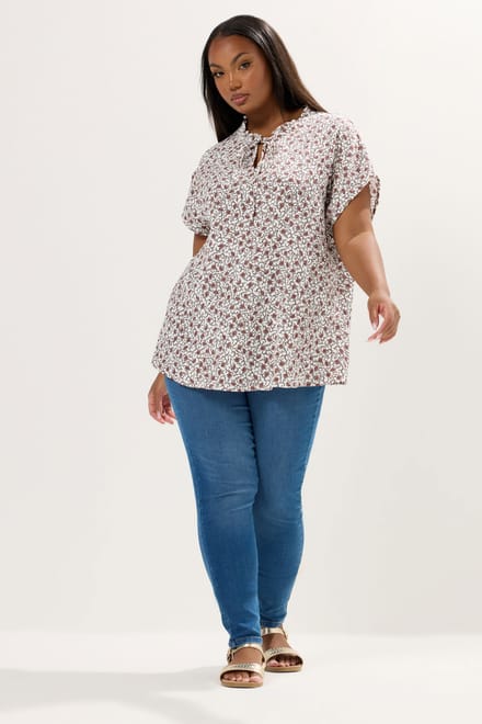 Yours Witte Top Met Getextureerde Ruches Aan De Hals Size 54-56