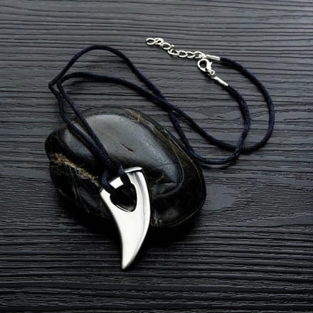 Wolfstand Halsketting Titanium Staal Hanger Peng Chaoren Hoorn Hanger black