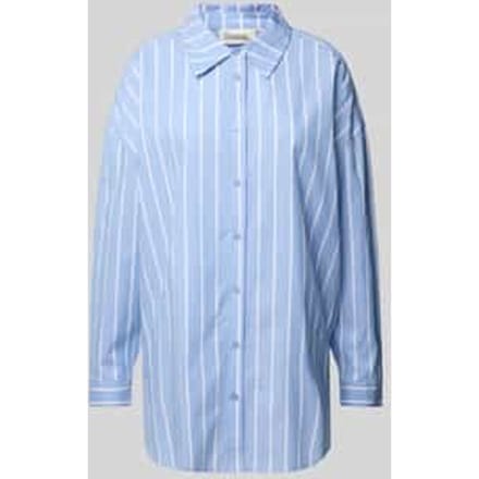 Relaxed fit overhemdblouse met manchetten, model 'Kiona'